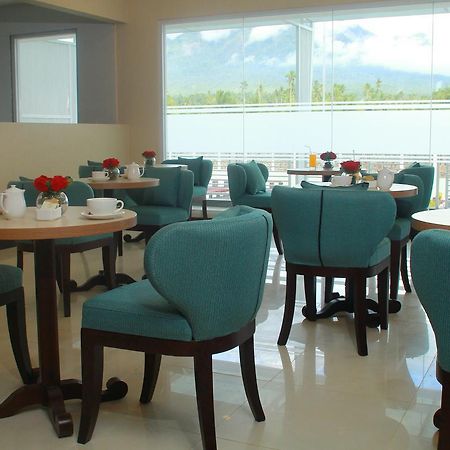 Sutanraja Hotel Kotamobagu Dış mekan fotoğraf